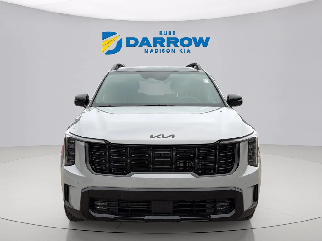 Certified Used 2026 Wolf Gray Kia X-Pro SX Prestige image 8
