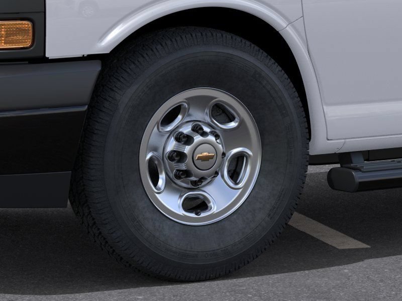 2025 Chevrolet Express Cargo Work Van - Photo 9