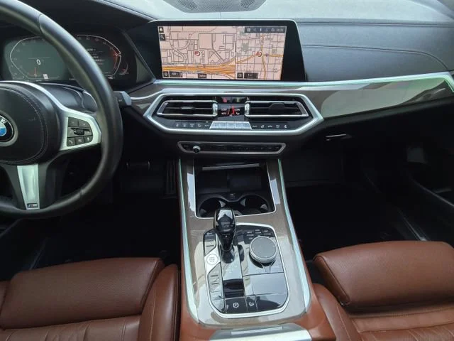 Used 2021 Black BMW xDrive40i image 20