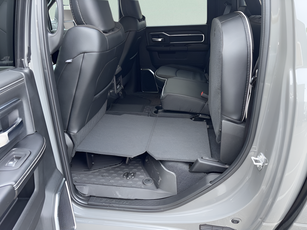 New 2026 Ceramic Gray Clear-Coat Exterior Paint RAM Laramie image 50