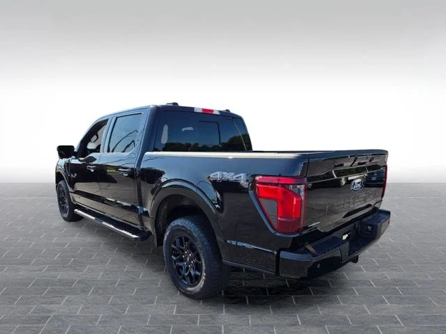 Used 2025 Black Ford XLT image 5