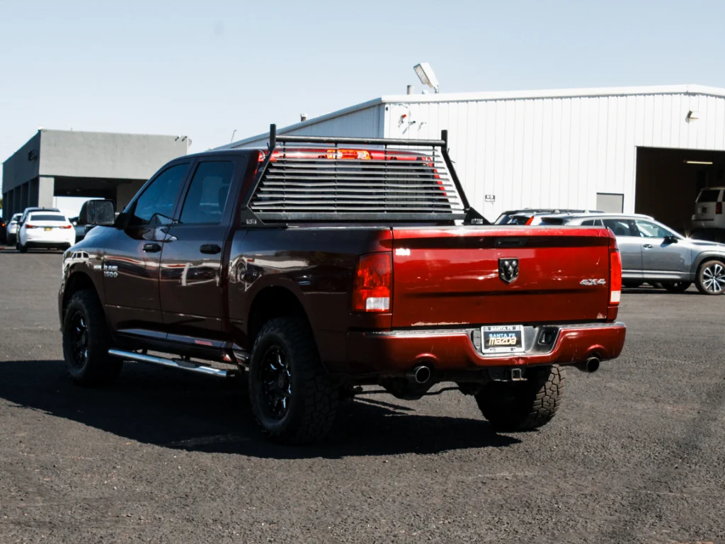 Used 2018 Brilliant Black Crystal Pearlcoat Ram Express image 7