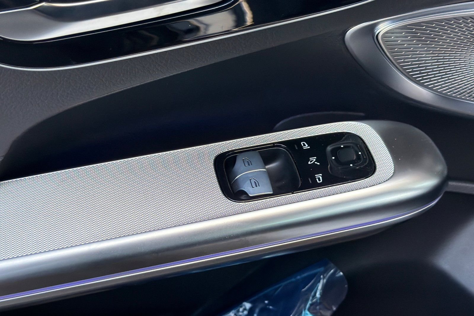 New 2026 Obsidian Black Metallic Mercedes-Benz CLE 450 image 26