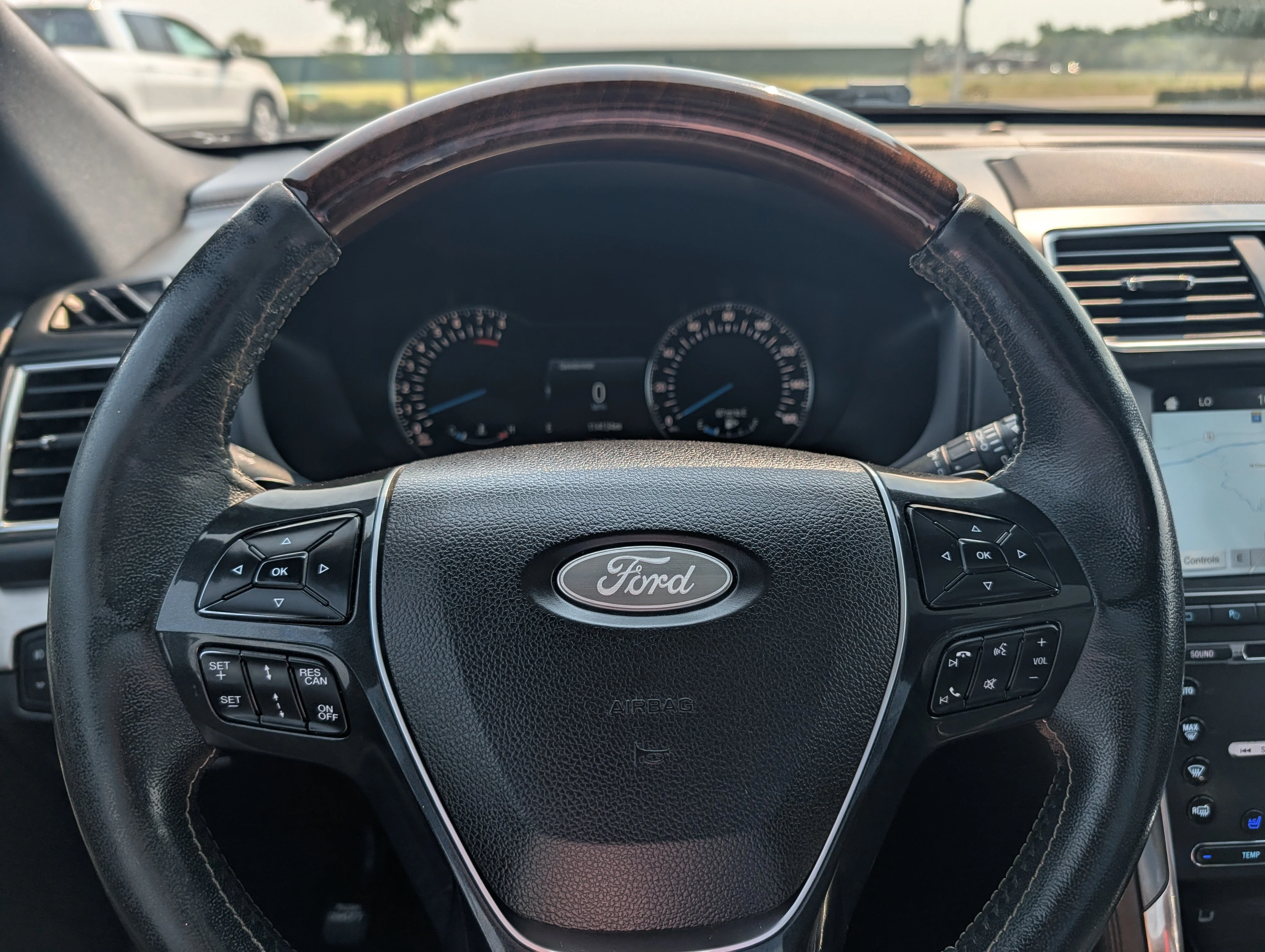 Used 2018 Ruby Red Metallic Tinted Clearcoat Ford Platinum image 30