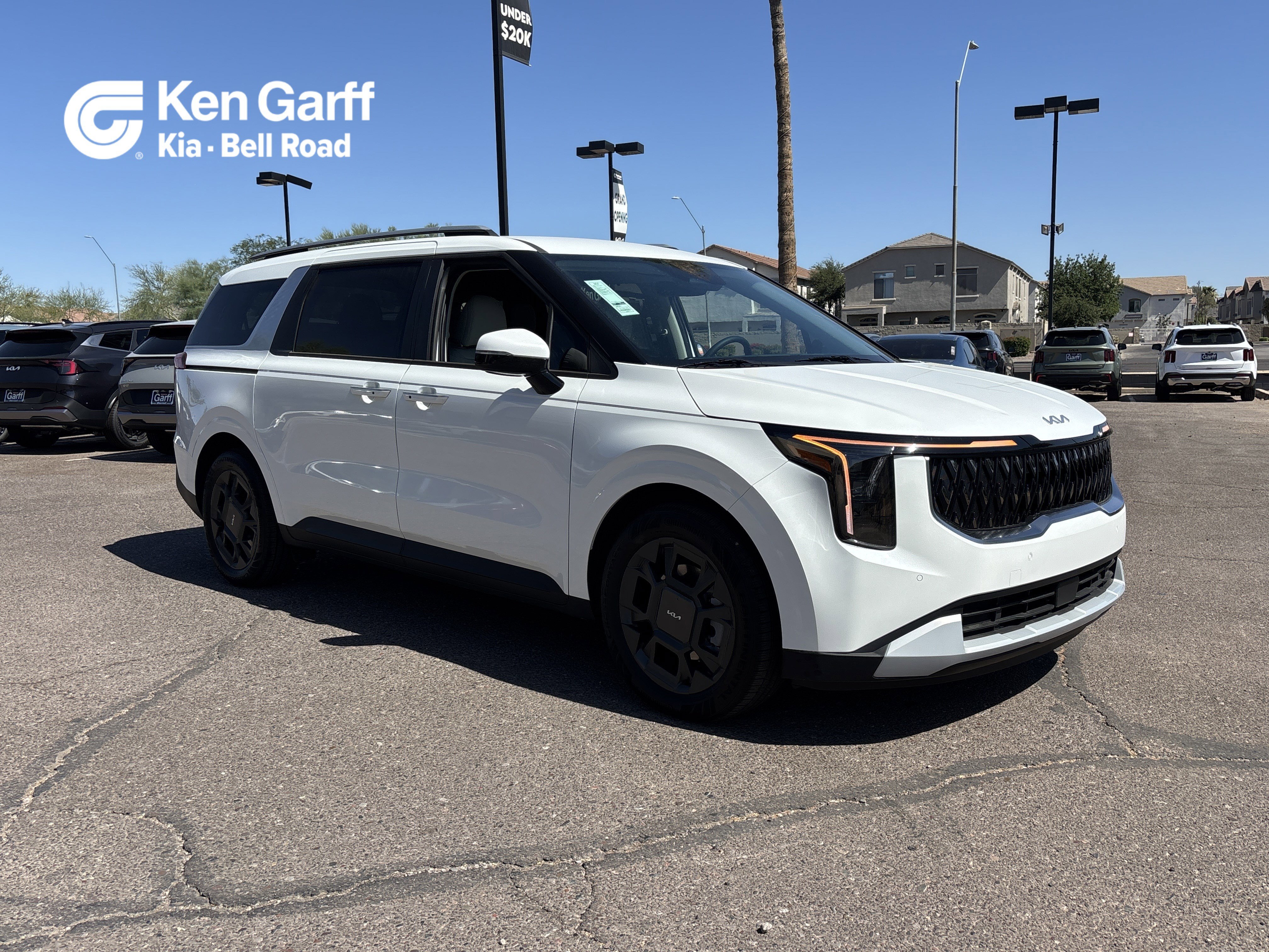 2026 Kia Sedona EX HEV's photo