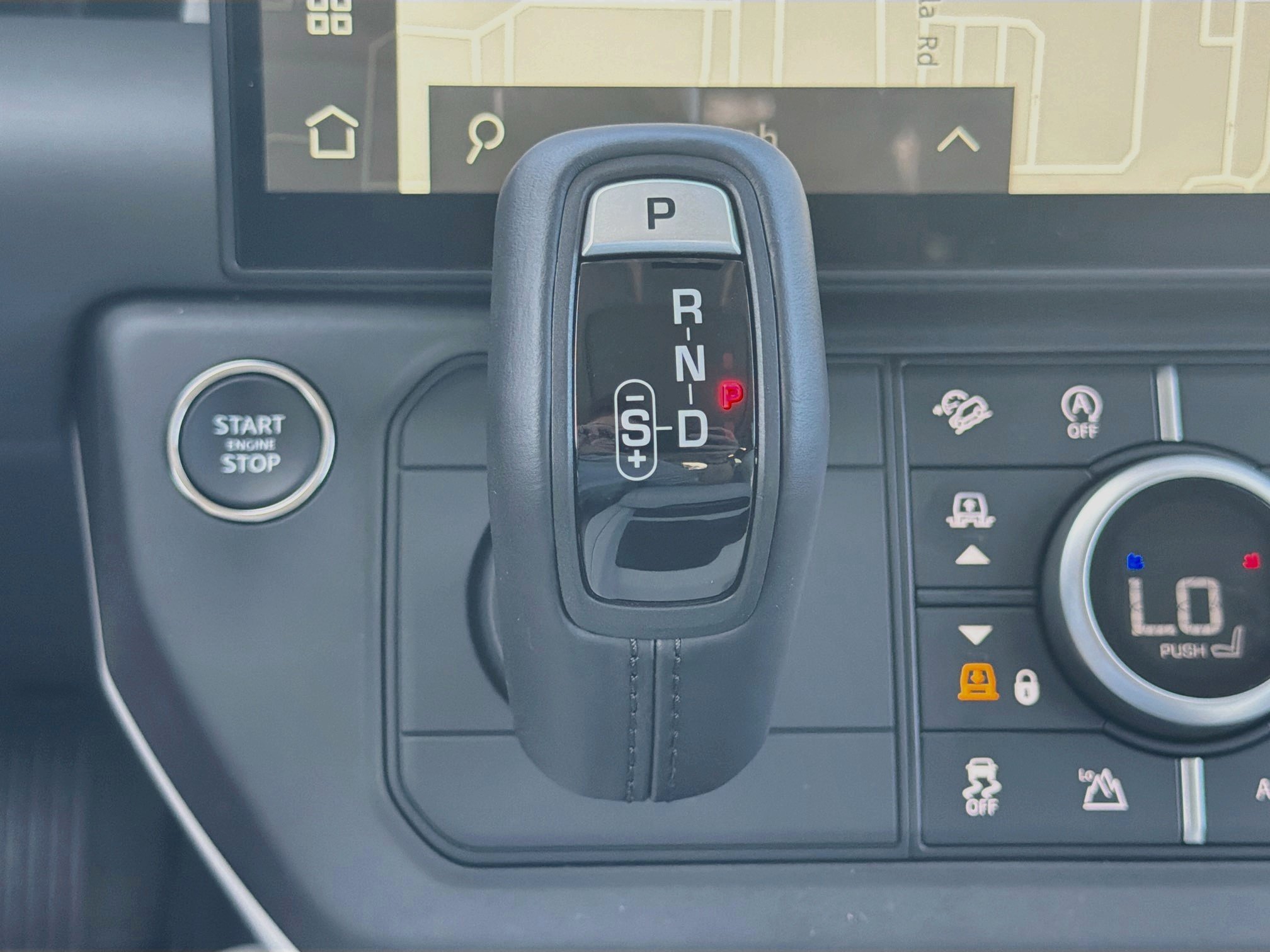 New 2026 Borasco Grey Land Rover X-Dynamic SE image 29