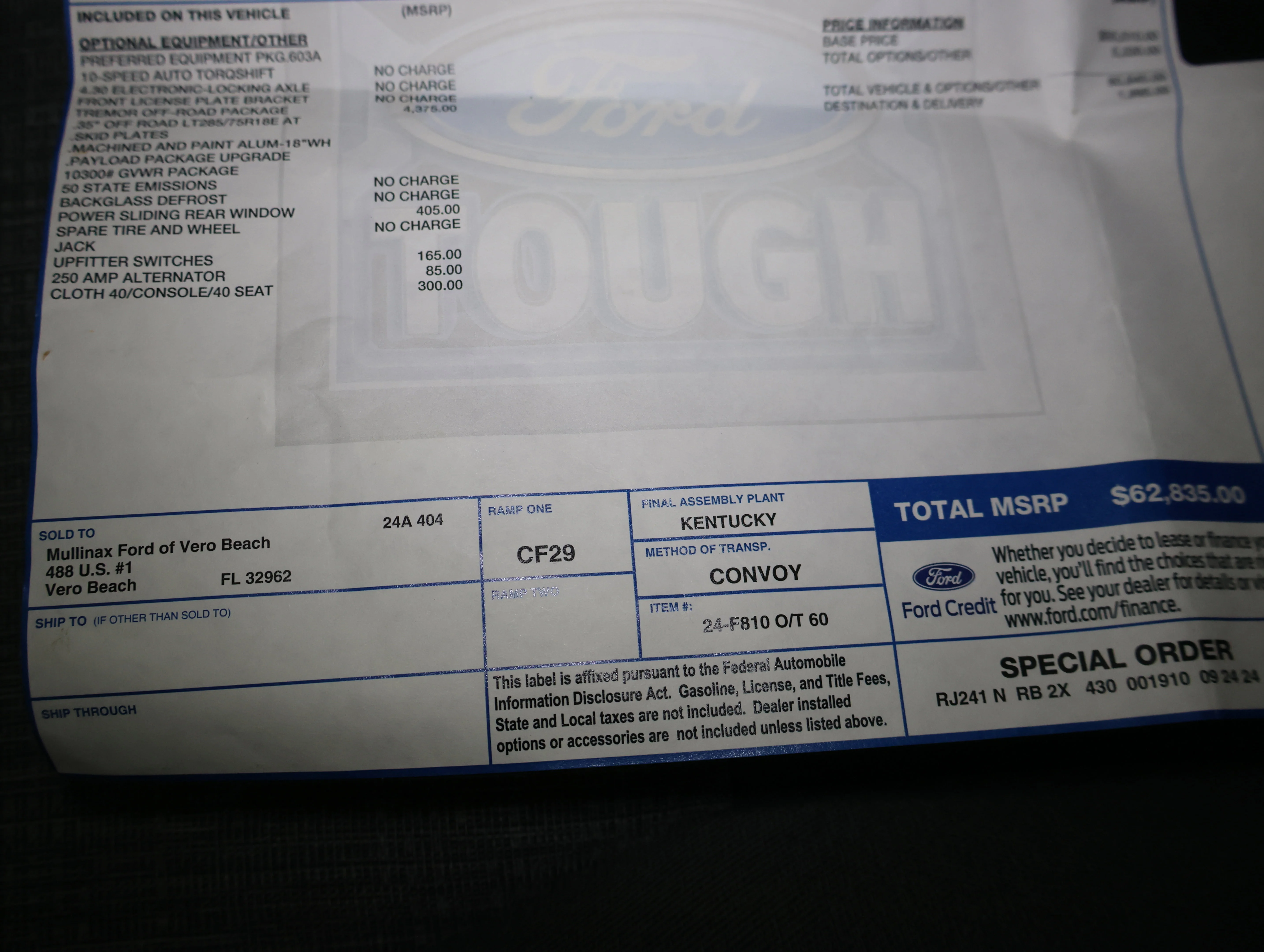 Used 2024 Agate Black Metallic Ford XLT image 57