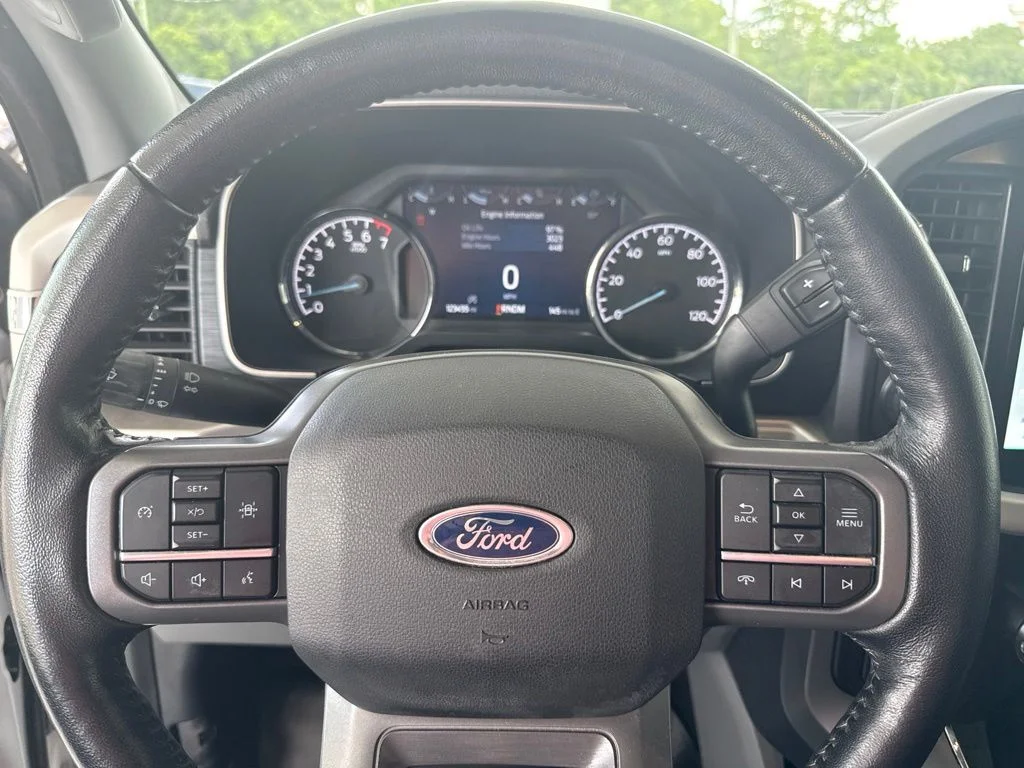 Used 2021 Oxford White Ford XLT image 22