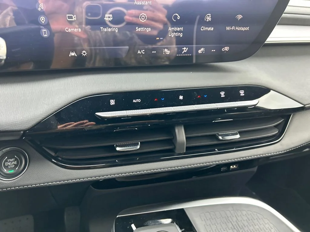 New 2026 Ebony Twilight Metallic Buick Preferred image 27