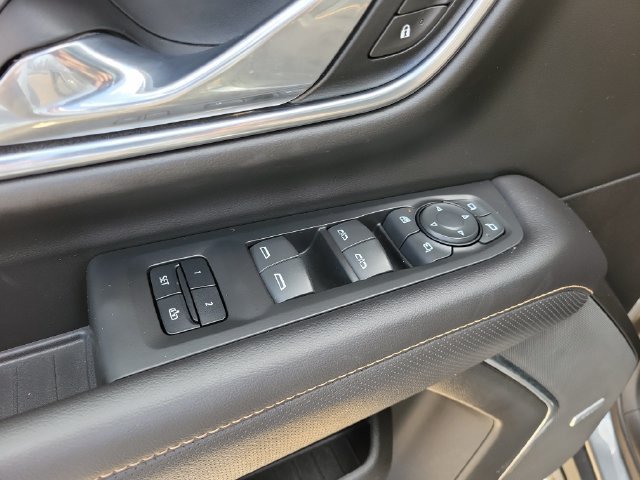 2021 GMC Yukon XL AT4 - Photo 24