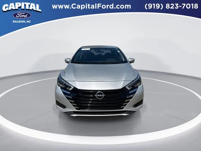 Used 2025 Silver Nissan 1.6 SV image 3