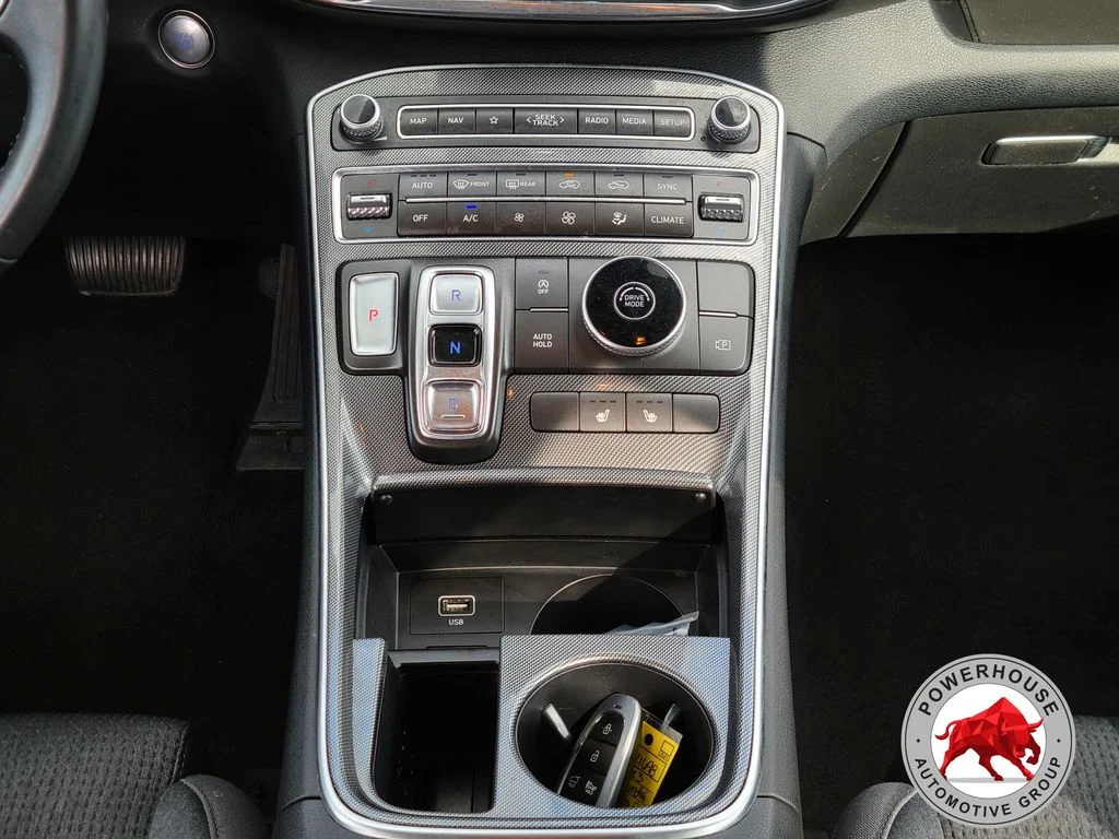 Used 2023 White Hyundai SEL image 24