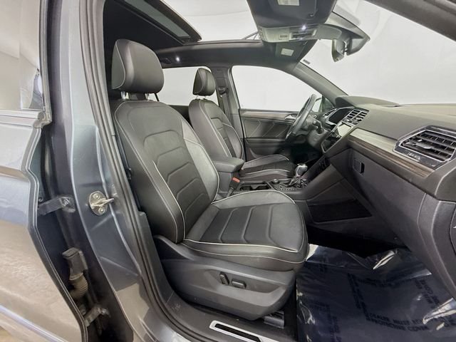Used 2023 Gray Volkswagen 2.0T SEL R-Line image 29