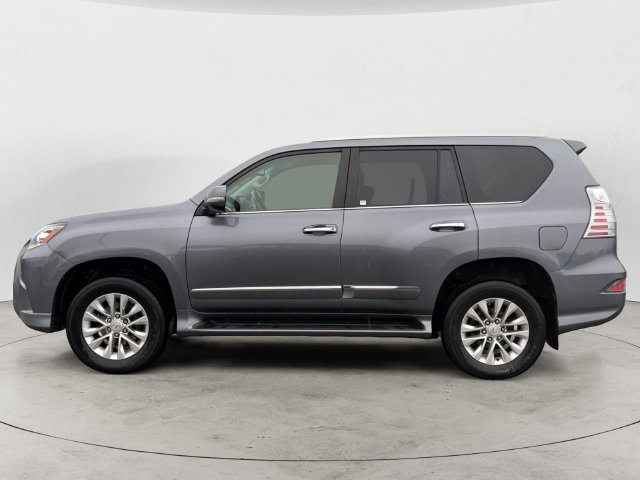 Used 2018 Gray Lexus 460 image 8