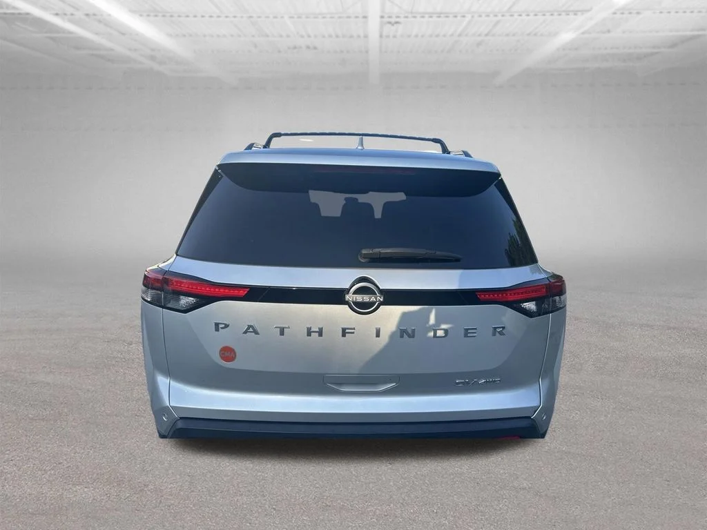 Used 2023 Silver Nissan SV image 3