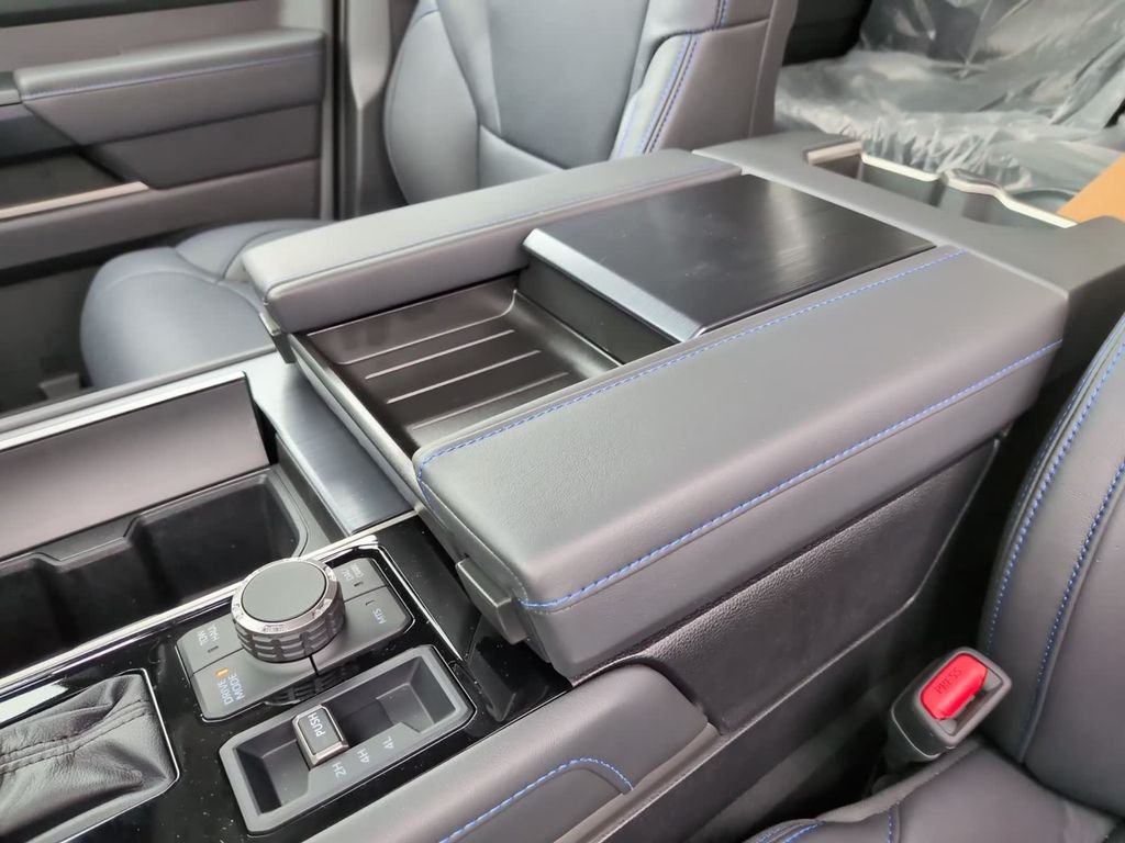 New 2026 Magnetic Gray Metallic Toyota  Platinum image 21