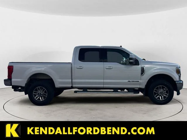 Used 2019 White Ford Lariat image 4