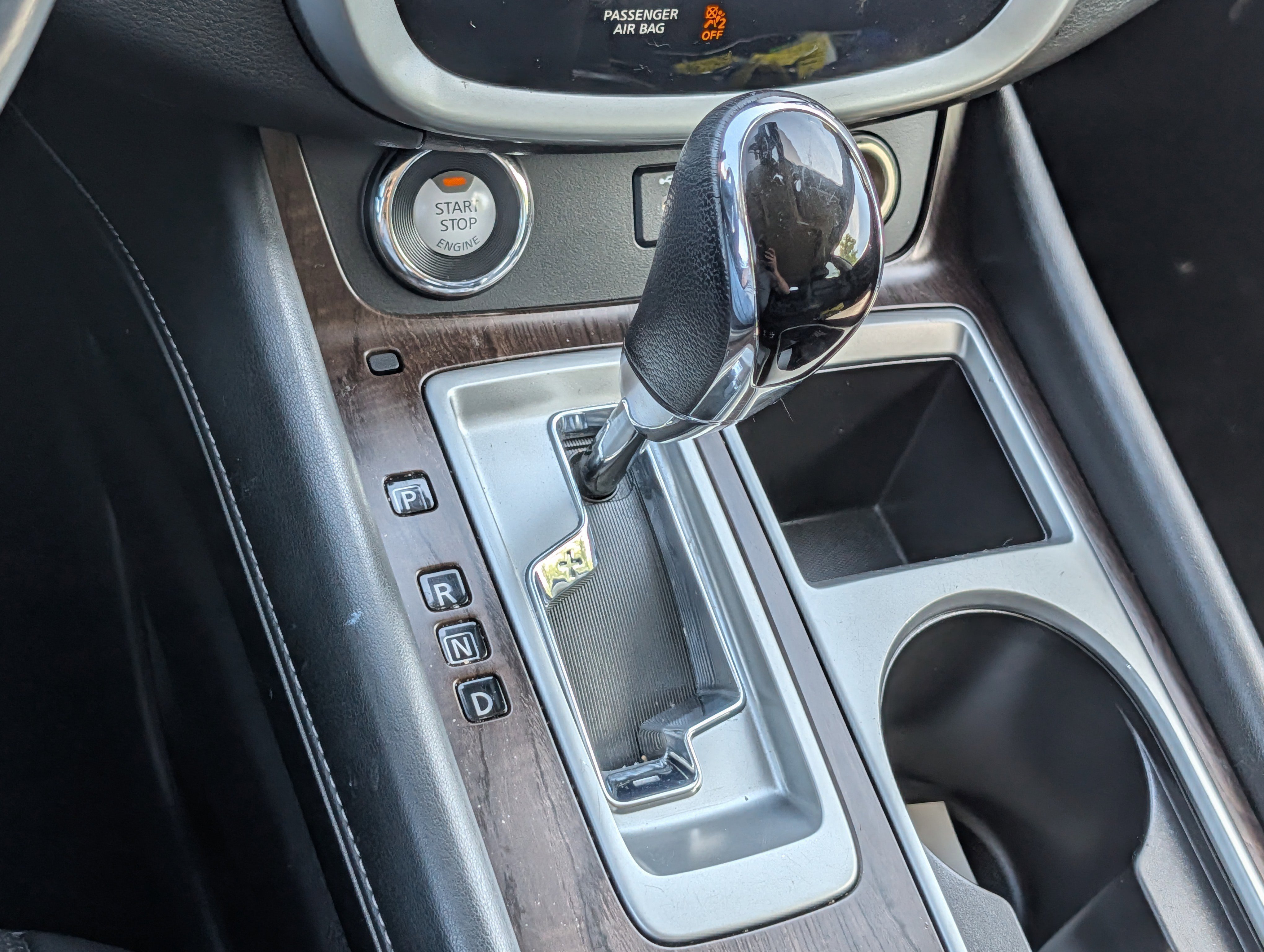 Used 2019 Deep Blue Pearl Nissan Platinum image 24