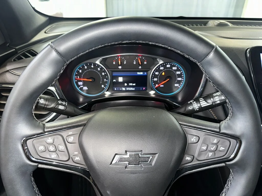 Used 2024 Sterling Gray Metallic Chevrolet Premier image 12