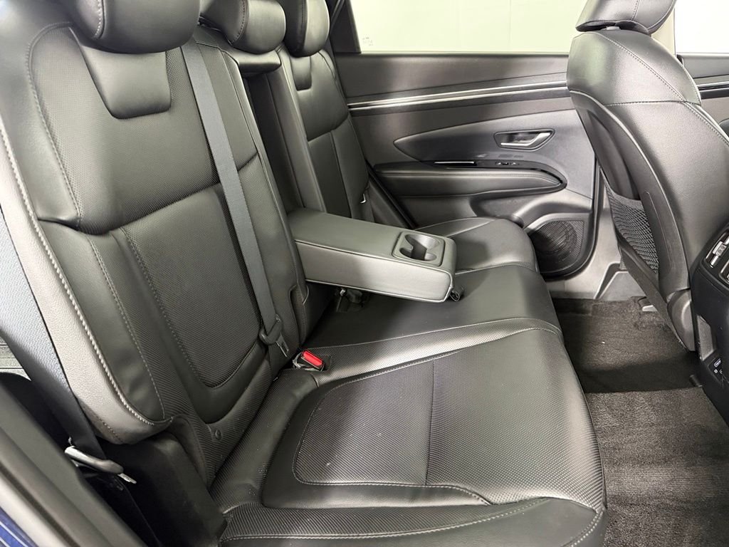 Used 2022  Hyundai Limited image 32