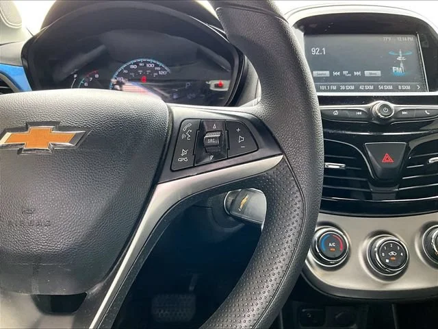 Used 2017 (Metallic Paint.) Chevrolet LT image 23
