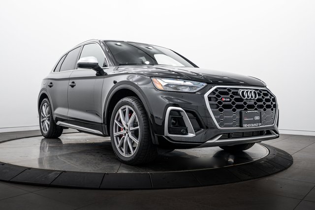 2023 Audi SQ5 Premium Plus