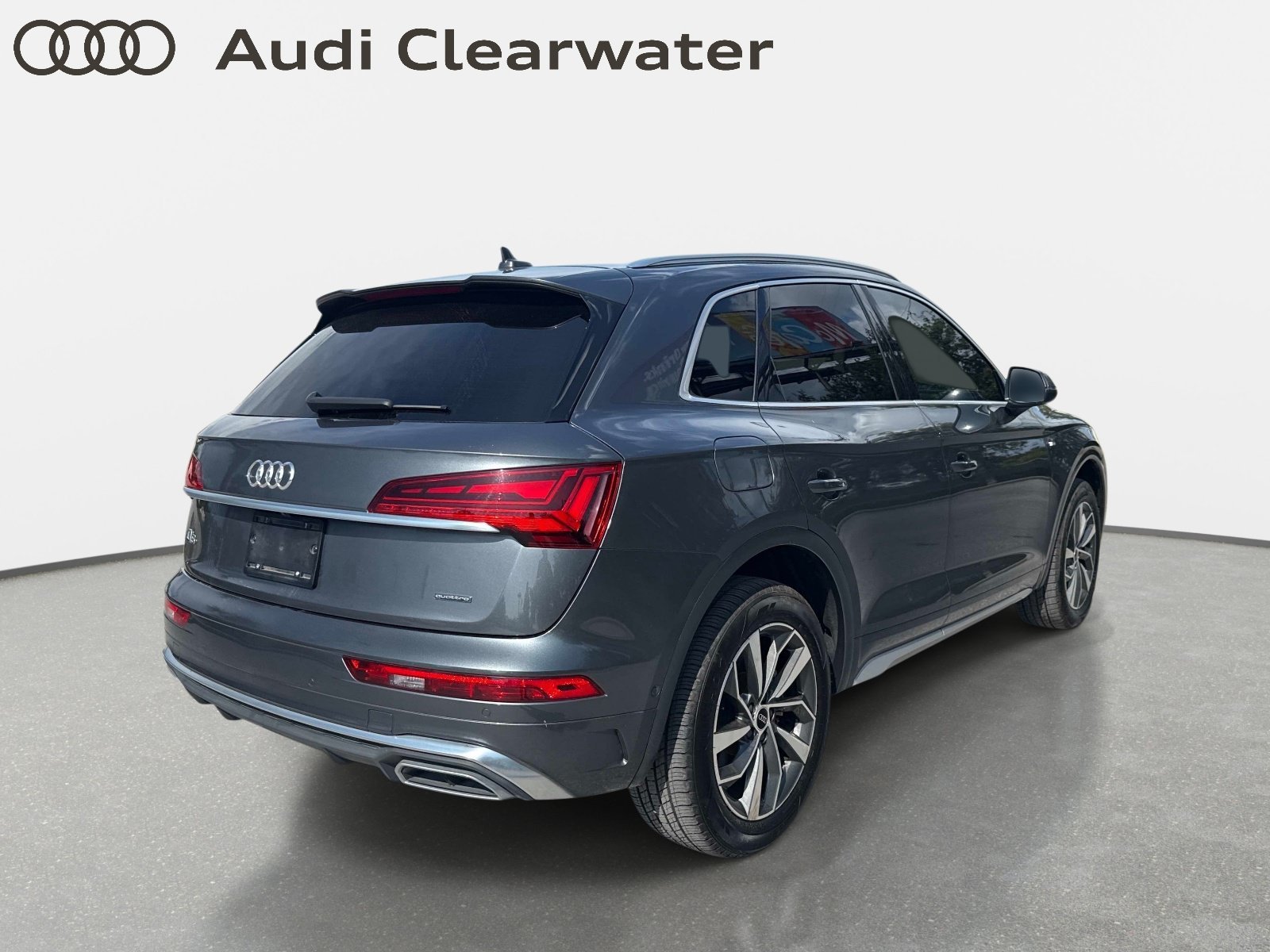 Certified Used 2023 Daytona Gray Pearl Effect Audi S line Prestige image 4