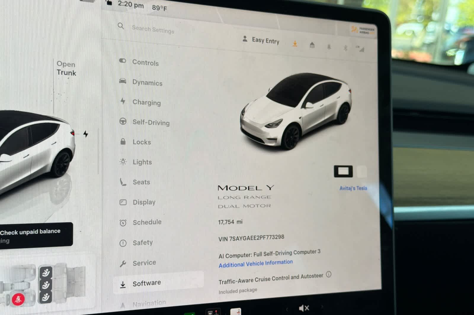 Used 2023 White Tesla  image 31
