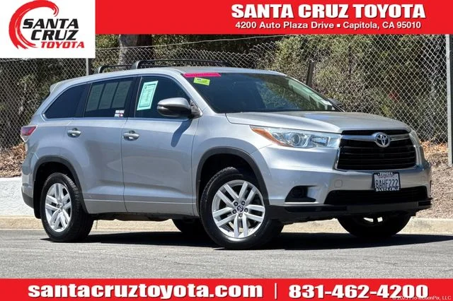 2016 Toyota Highlander LE V6