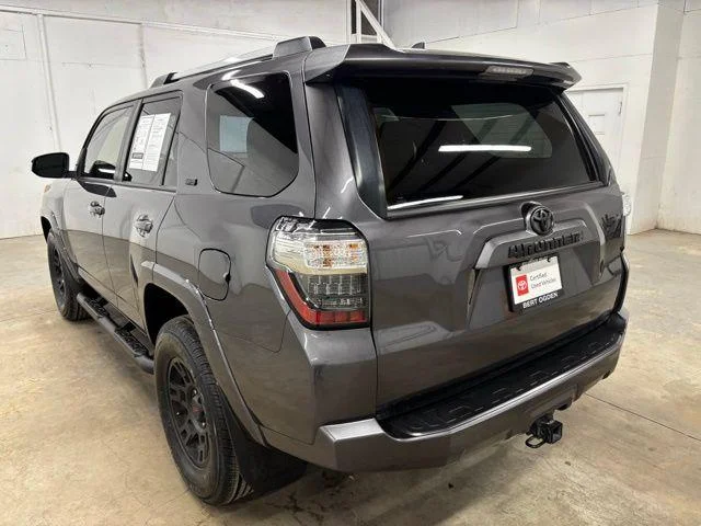 Used 2023 MAGNETIC GRAY MET. Toyota  image 5