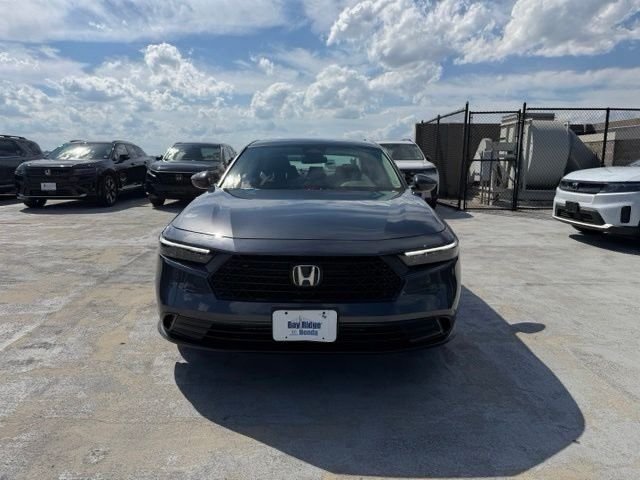 Used 2023 Gray Honda LX image 2