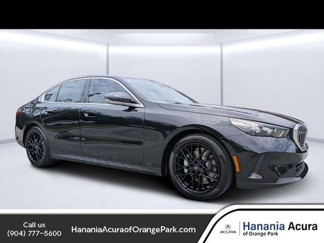 Used 2025 Black BMW 530i image 1