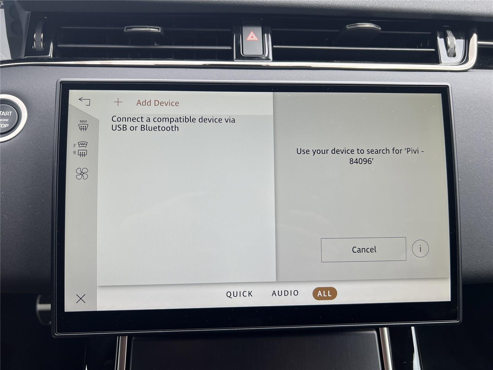 New 2026 Eiger Grey Land Rover Dynamic SE image 18