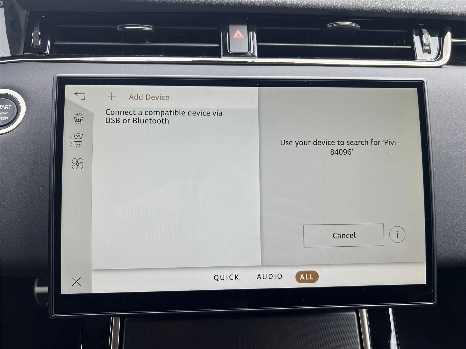 New 2026 Eiger Grey Land Rover Dynamic SE image 18