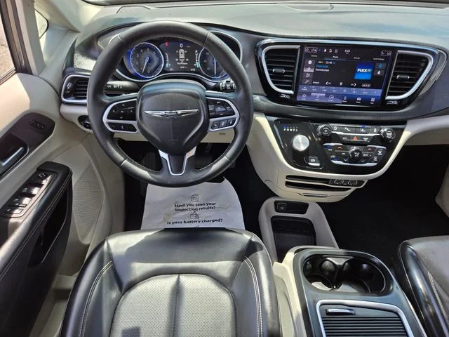 Used 2023 Gray Chrysler Touring L image 13