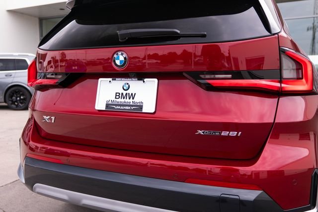 New 2027 Vegas Red Metallic BMW xDrive28i image 14