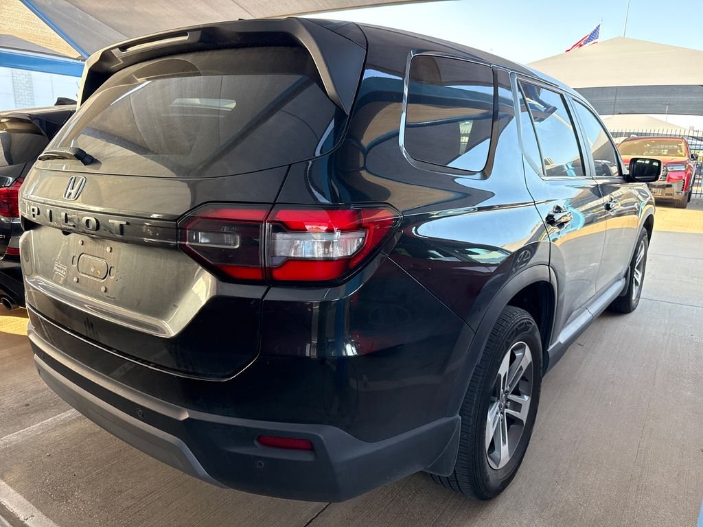 2025 Honda Pilot EX-L - Photo 6