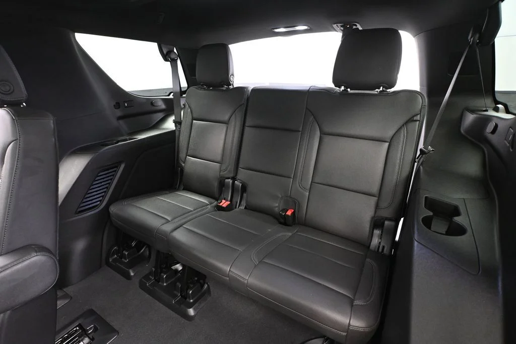 Used 2024 Black Chevrolet Z71 image 36