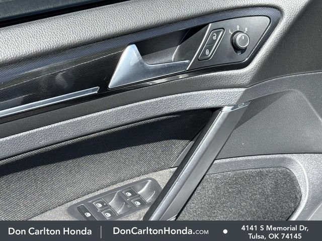 Used 2017 Reflex Silver Metallic Volkswagen S image 12