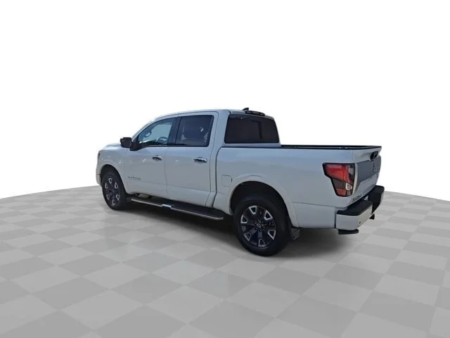 Used 2024 White Nissan Platinum Reserve image 6