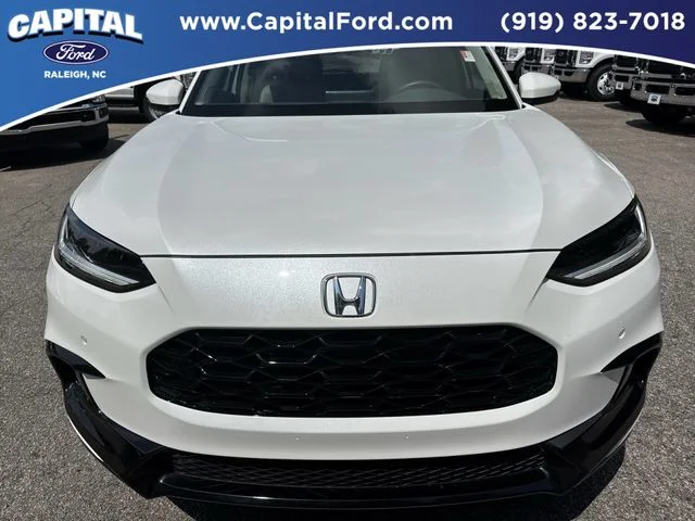 Used 2024 White Honda EX-L image 10