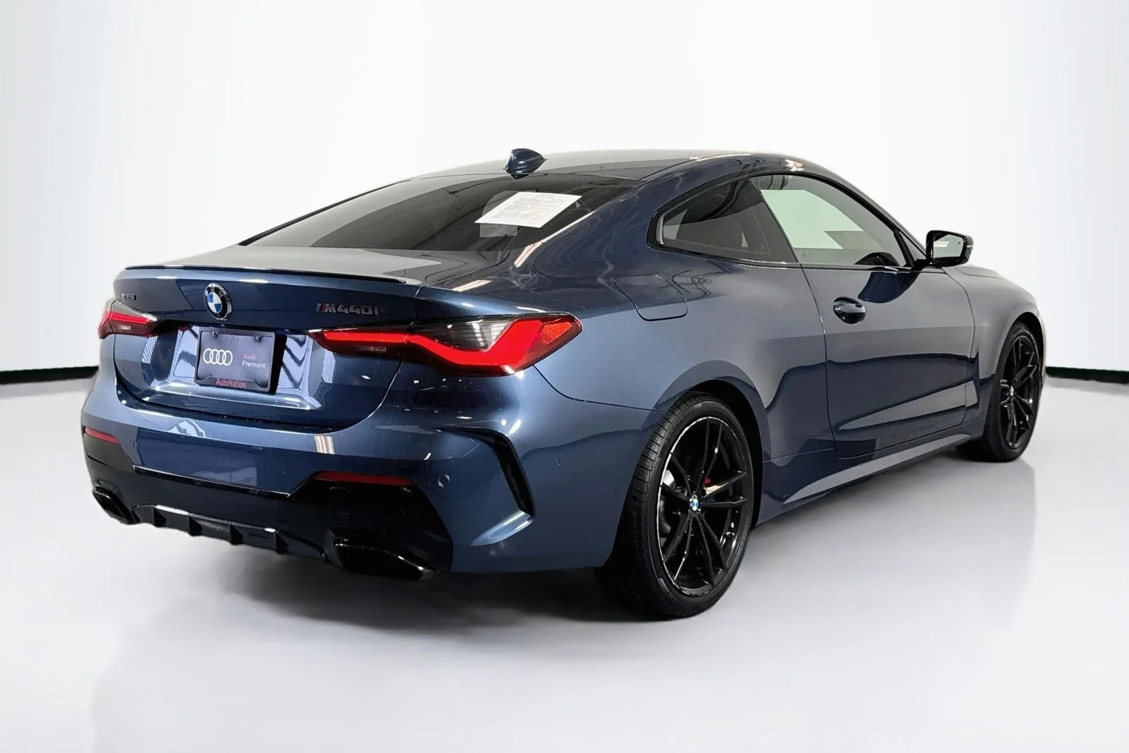 Used 2021 Arctic Race Blue Metallic BMW M440i xDrive image 5