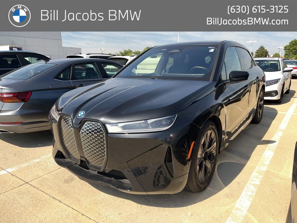 2024 BMW iX xDrive50's photo
