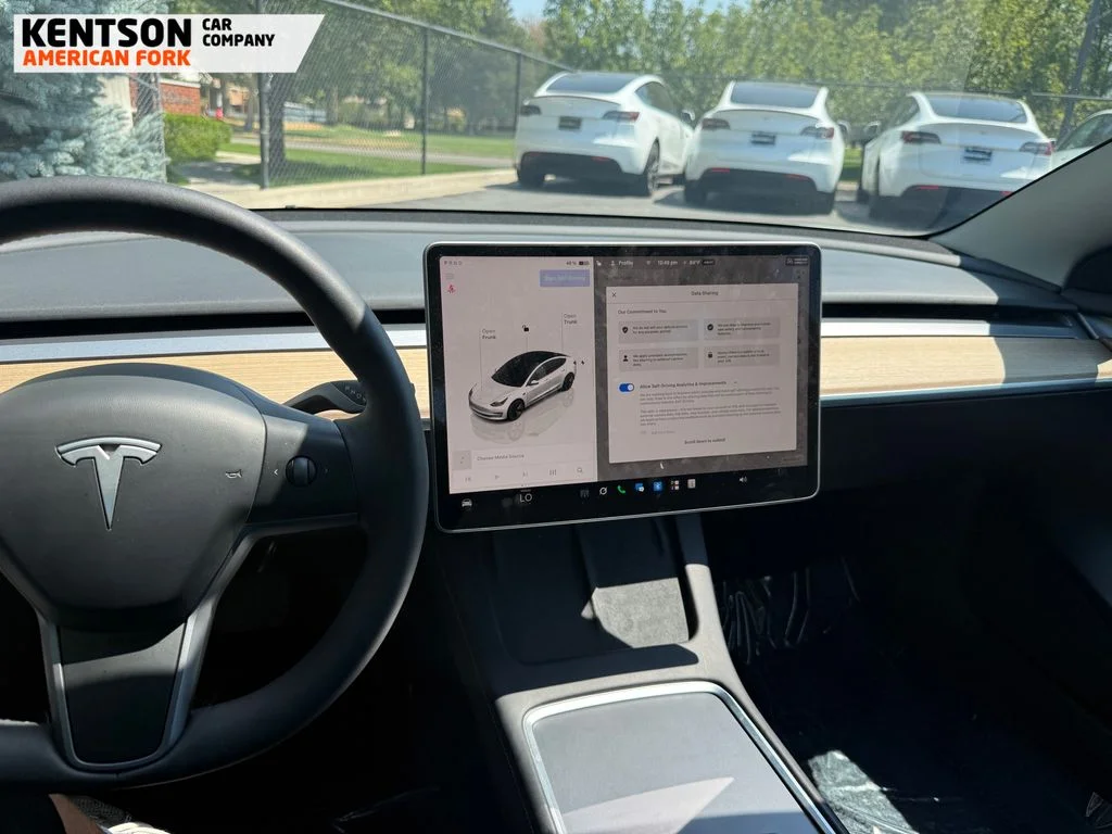 Used 2023 White Tesla Long Range image 17