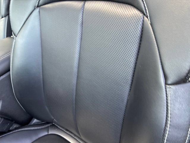 Used 2024 Gray Jeep Limited 4x4 image 13