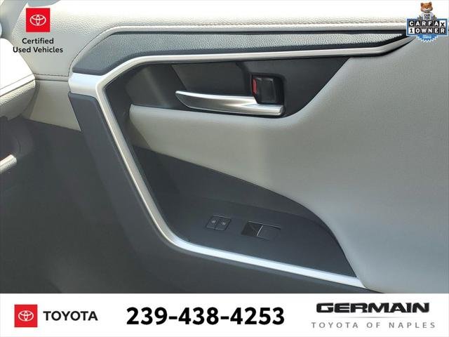 Certified Used 2025 RUBY FLARE PEARL Toyota  image 27