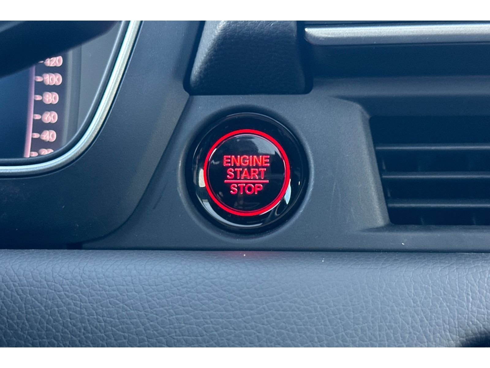 New 2026 Sonic Gray Pearl Honda Black Edition image 25