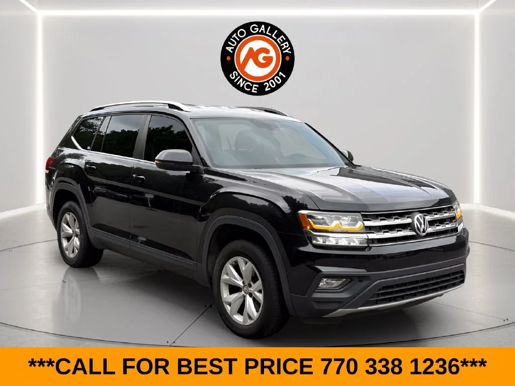 Used 2018 Black Volkswagen 3.6L V6 SE image 1