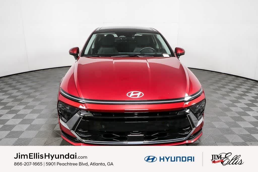 2025 Hyundai Sonata Hybrid Limited - Photo 2