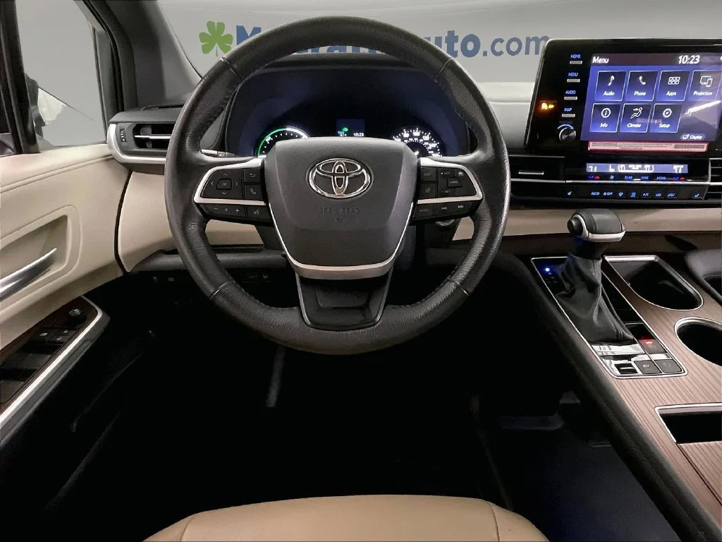 Used 2024 Beige Toyota XLE image 7